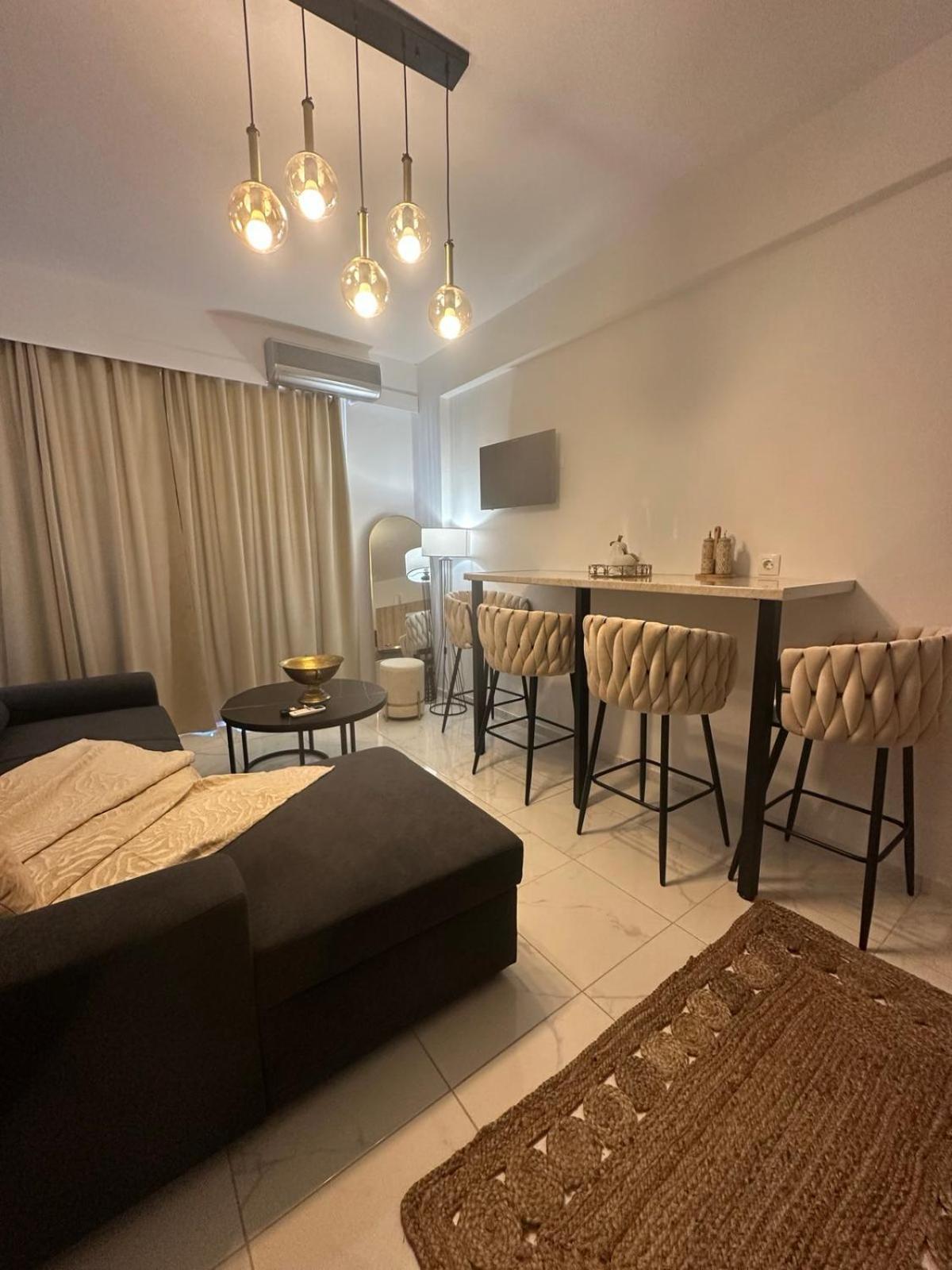 Stella & Eleni Suite With Shared Pool & Open View 卡拉马基 外观 照片